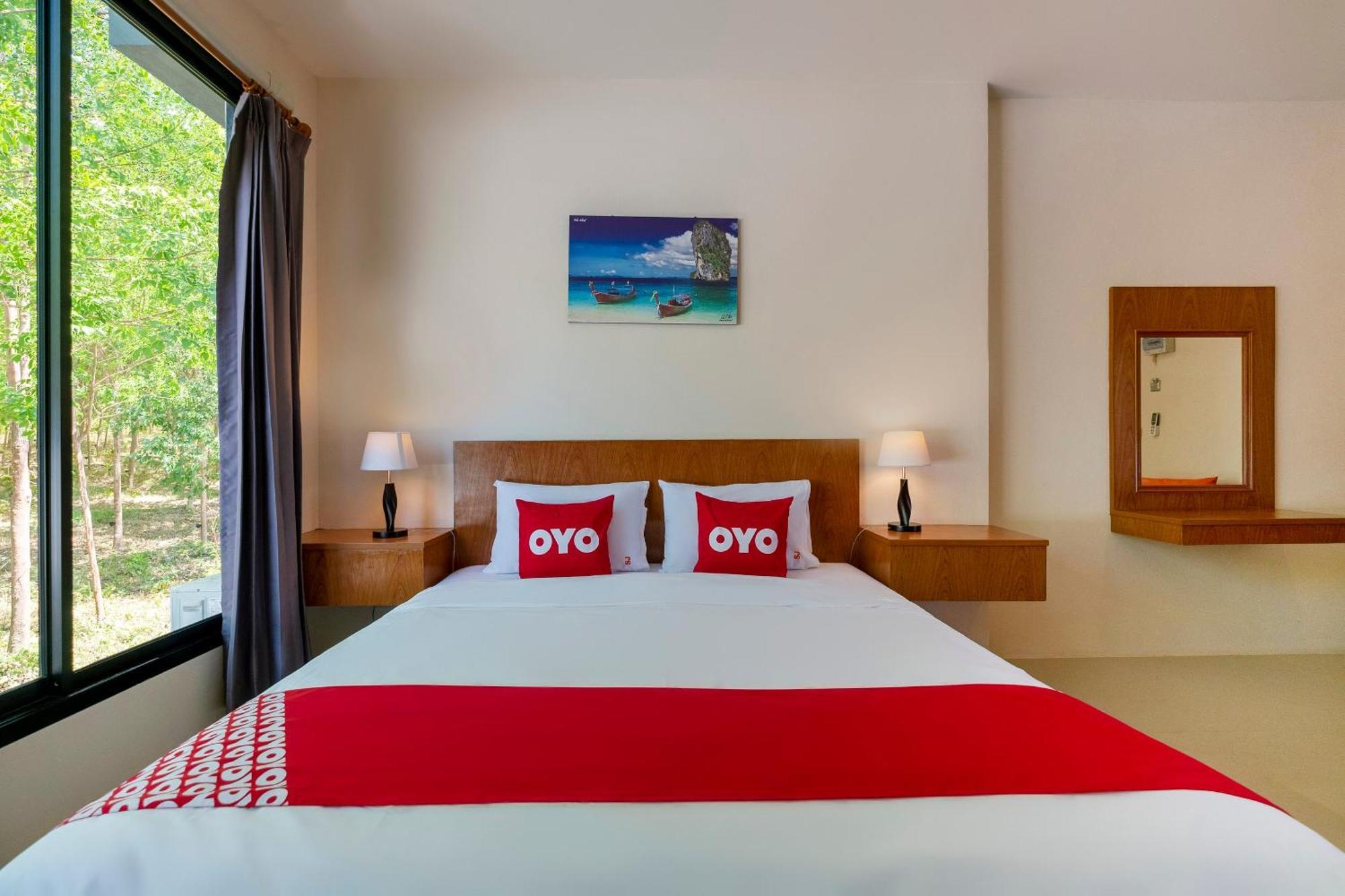 Oyo 665 Sj House Hotel Krabi town Екстериор снимка